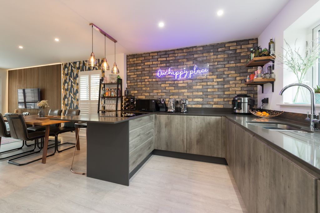 Property photo 2 of 26 Kitchen Area