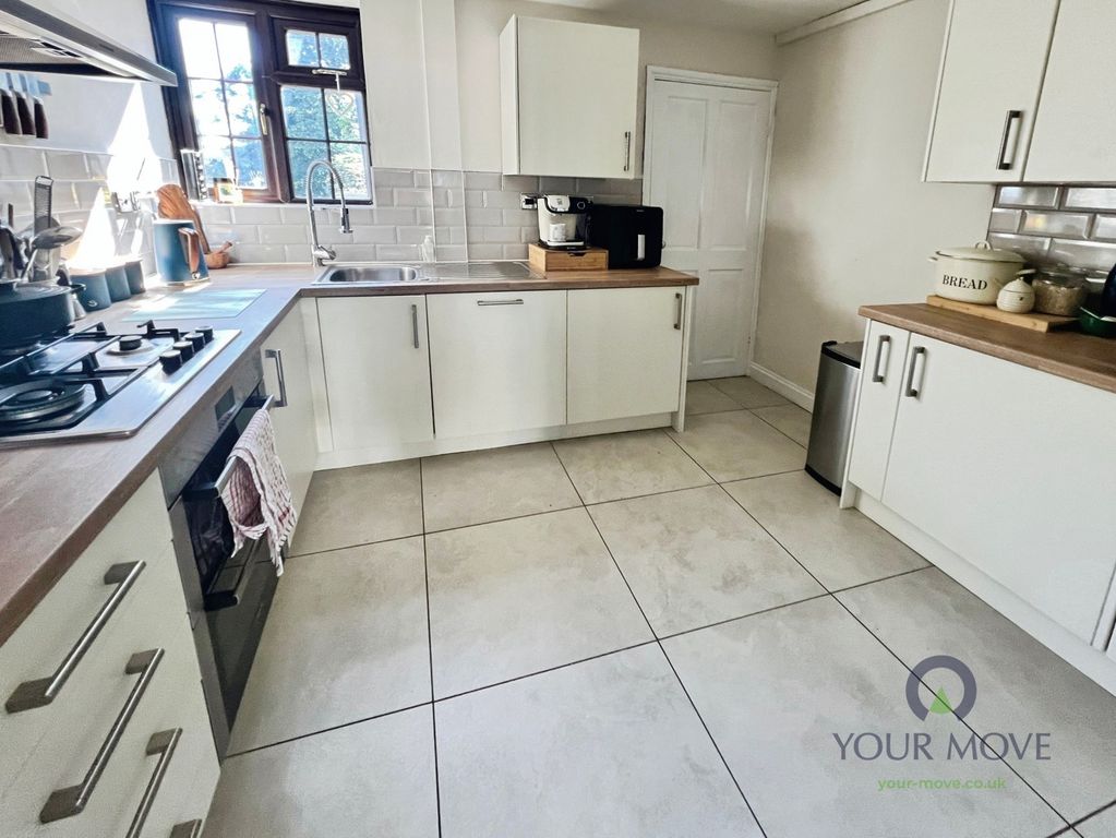 Property photo 2 of 14 Pbox-Img.Jpg