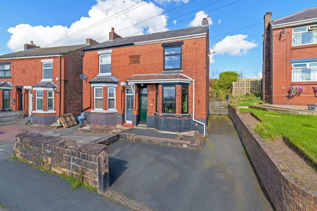 Property photo 1 of 28 (Main)