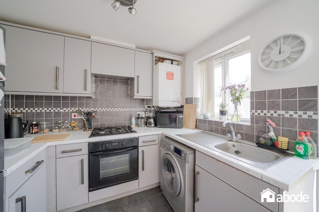 Property photo 3 of 11 Dsc03997-Hdr.Jpg