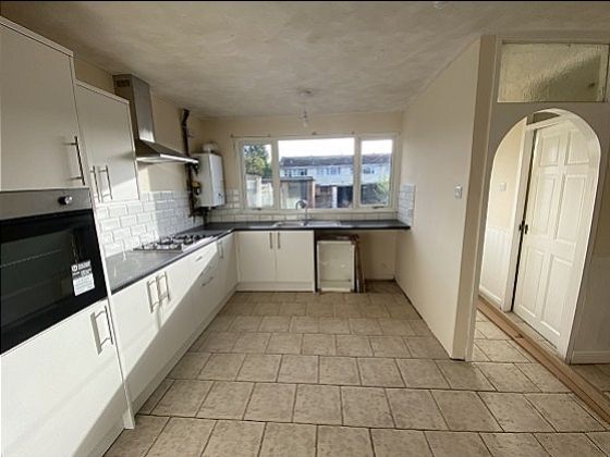 Property photo 3 of 25 Img_3982