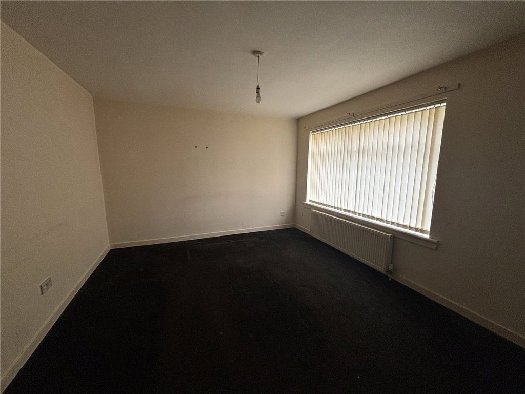 Property photo 2 of 14 Picture No. 03