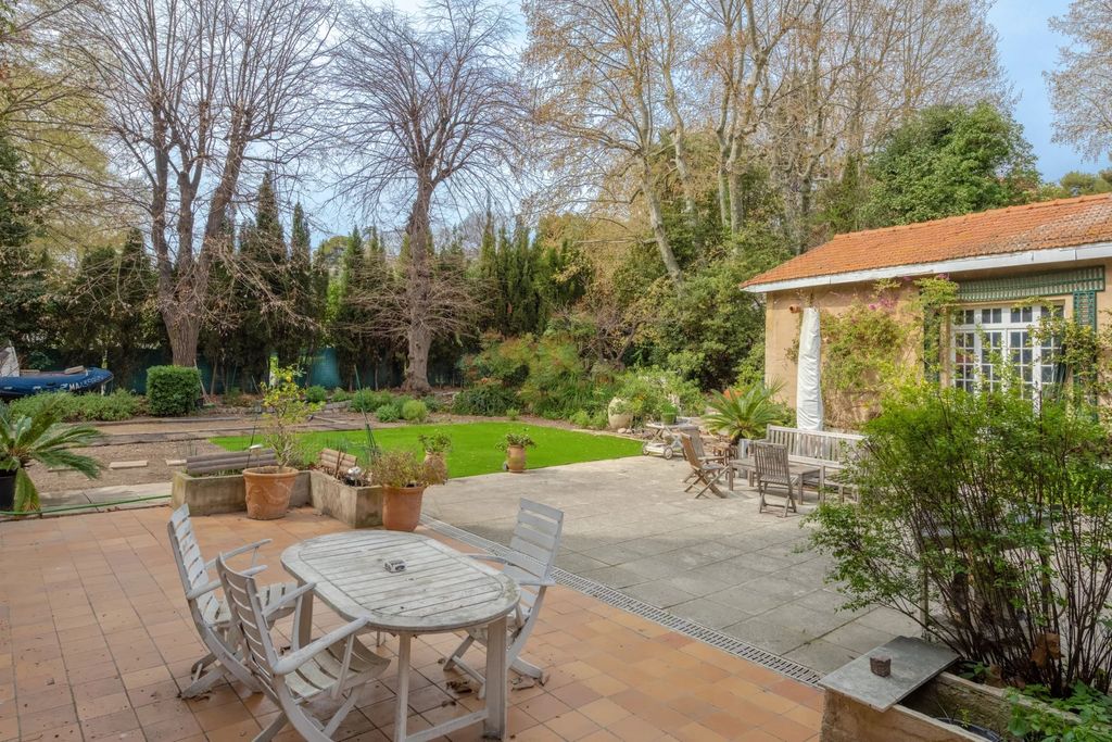 Property photo 2 of 30