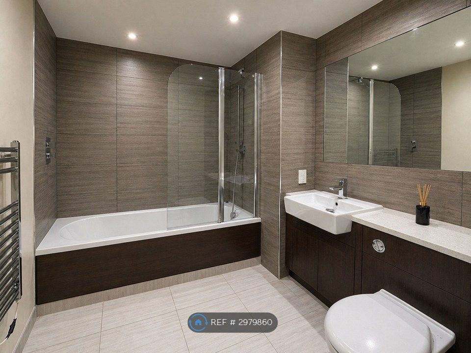 Property photo 3 of 3