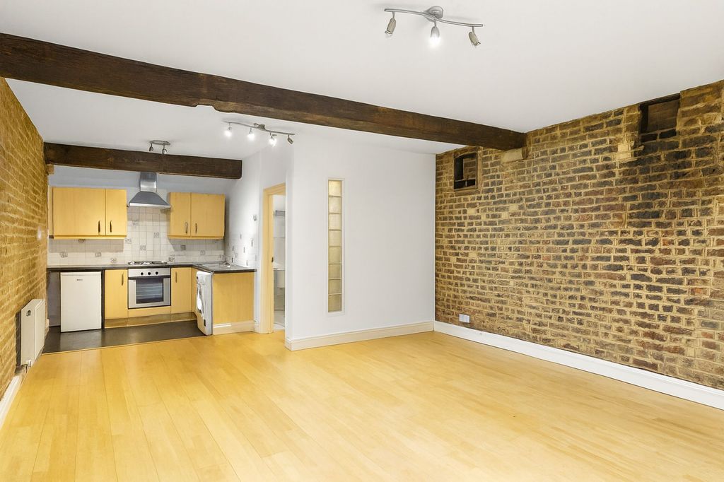 Property photo 3 of 7