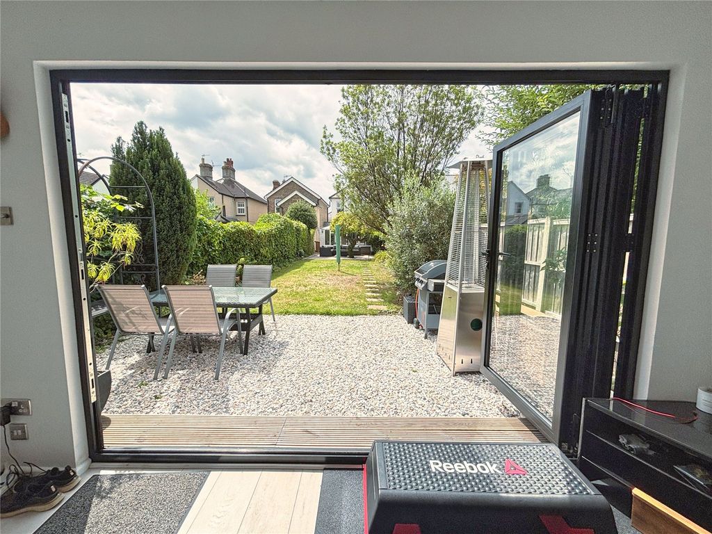 Property photo 3 of 17 Picture No. 05