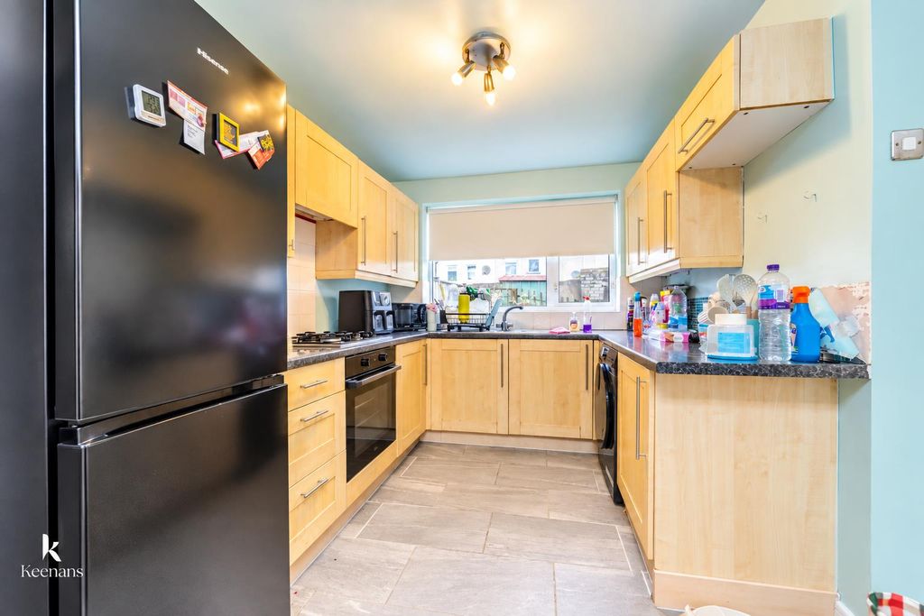 Property photo 2 of 16 Spencer (6).Png