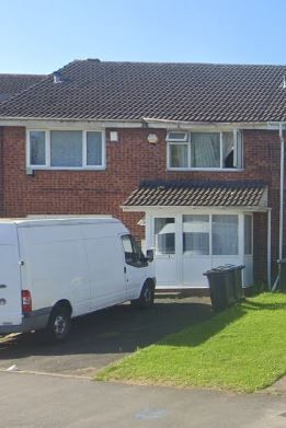 Property photo 1 of 9 2-Bedroom Terraced House For Sale
