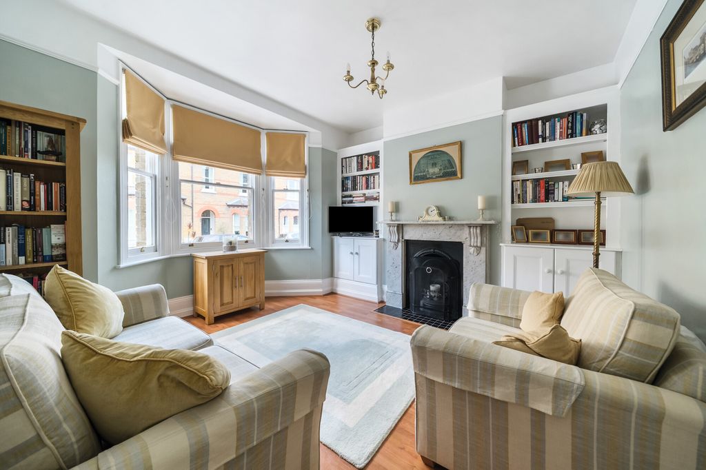 Property photo 2 of 15