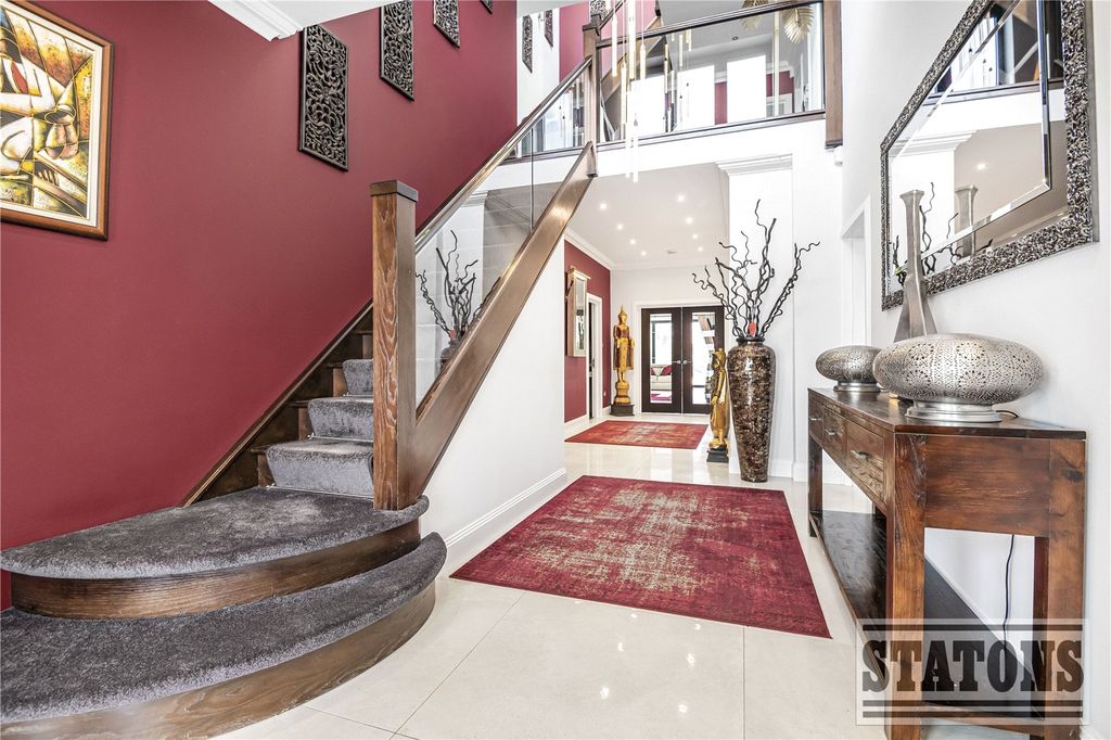 Property photo 3 of 41 Picture No. 36