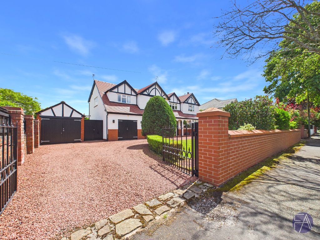 Property photo 2 of 34 5216215
