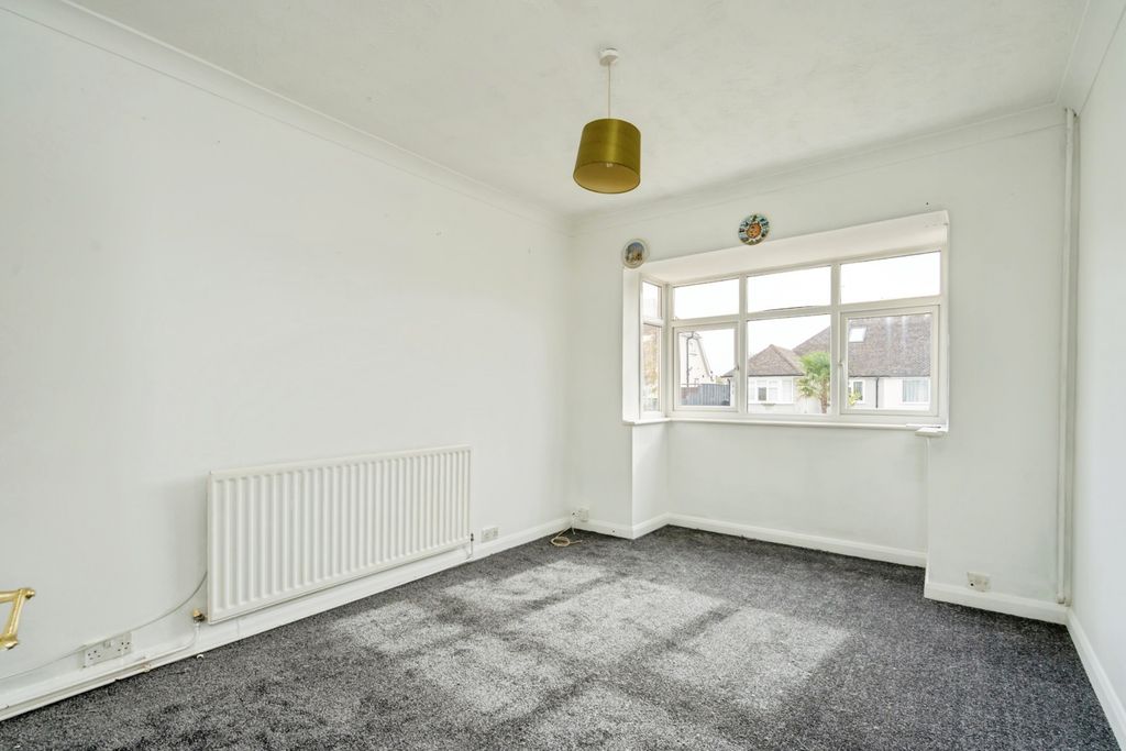 Property photo 3 of 9 Pbox-Img.Jpg