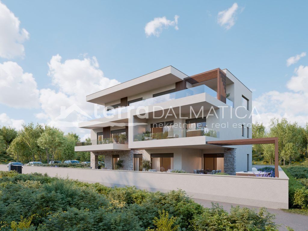 Property photo 1 of 5 Modern Apartment In Vodice With Private Garden