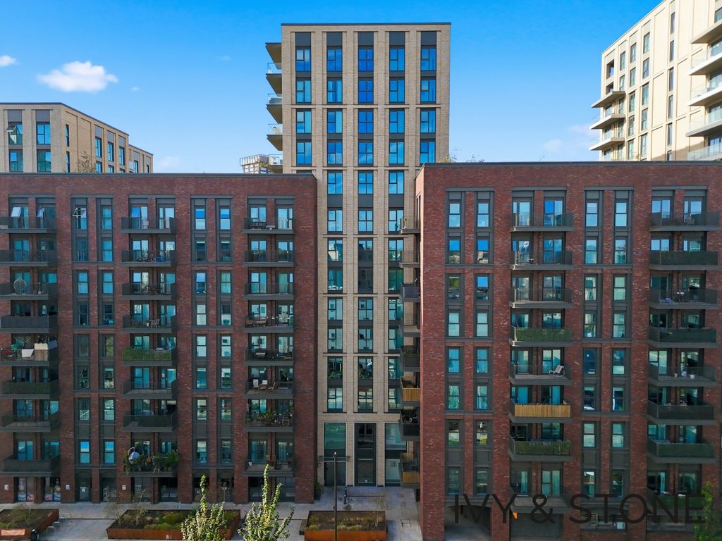 Property photo 3 of 26 4810712