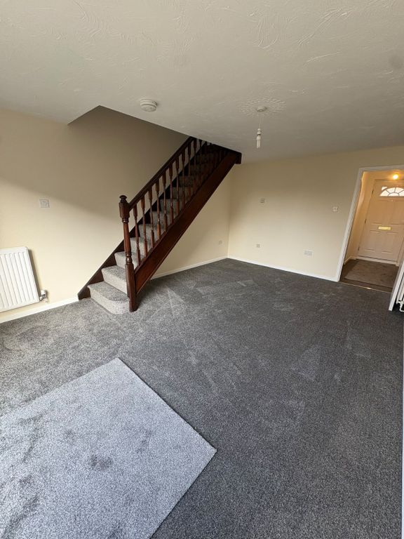 Property photo 2 of 10 Picture No. 16
