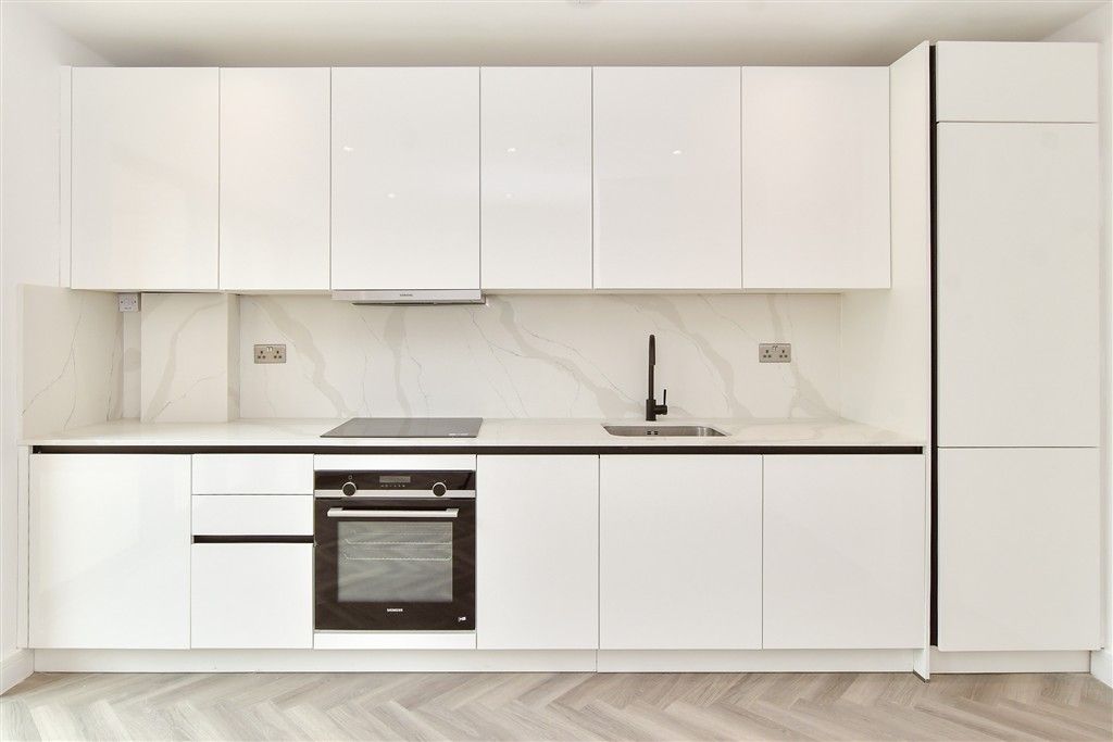 Property photo 3 of 13 Kitchen/Diner