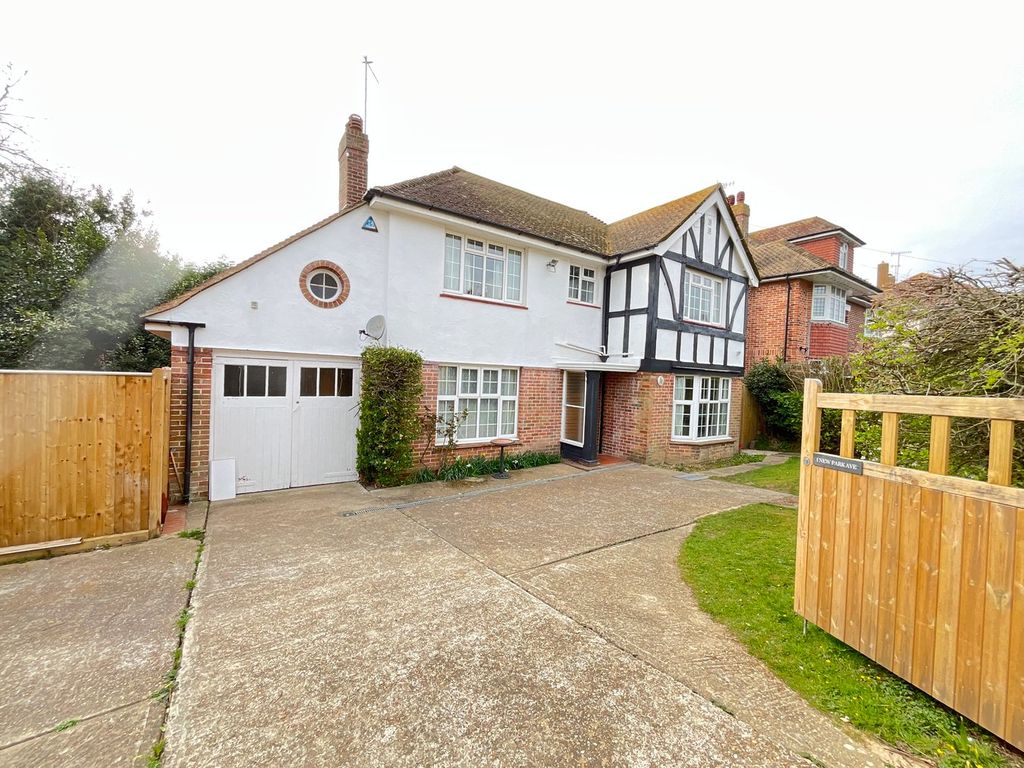 Property photo 1 of 16