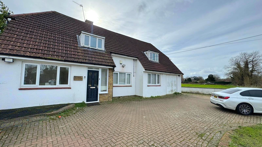 Property photo 1 of 6 Whatsapp Image 2026-03-17 At 15.30.21-Fotor-20260317153142