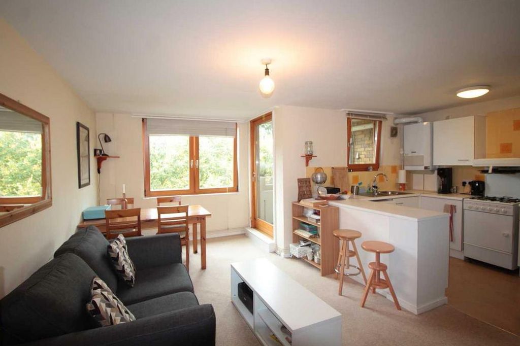 Property photo 1 of 10 K0C7Myrfzp17Id-1Mnpmdcfomtmxx.Jpg