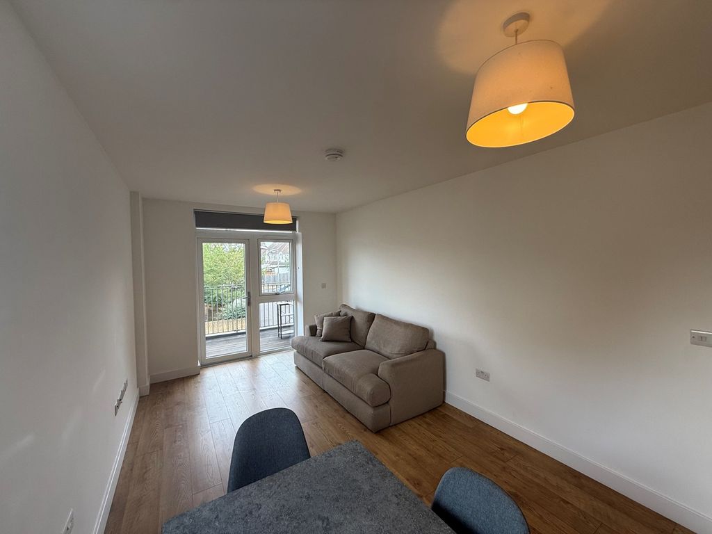 Property photo 3 of 14 Living Room