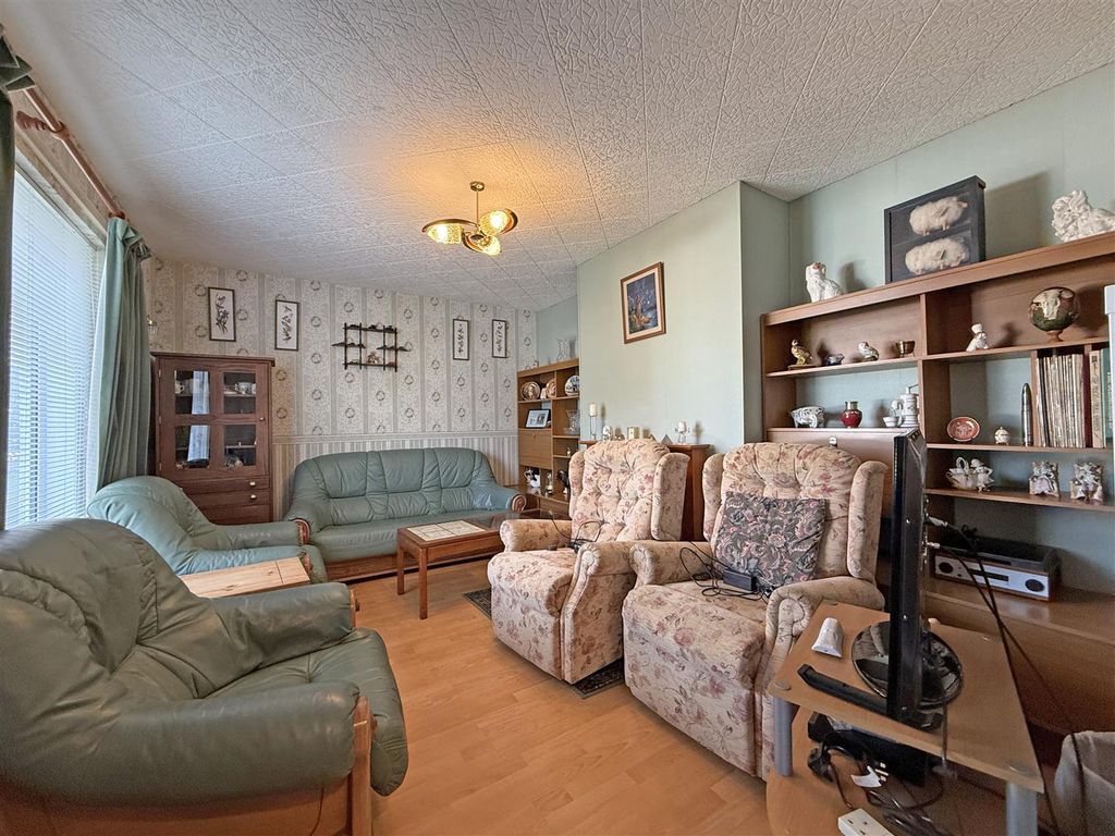 Property photo 2 of 18 Lower Compton Road 98 - Lounge Front.Jpg