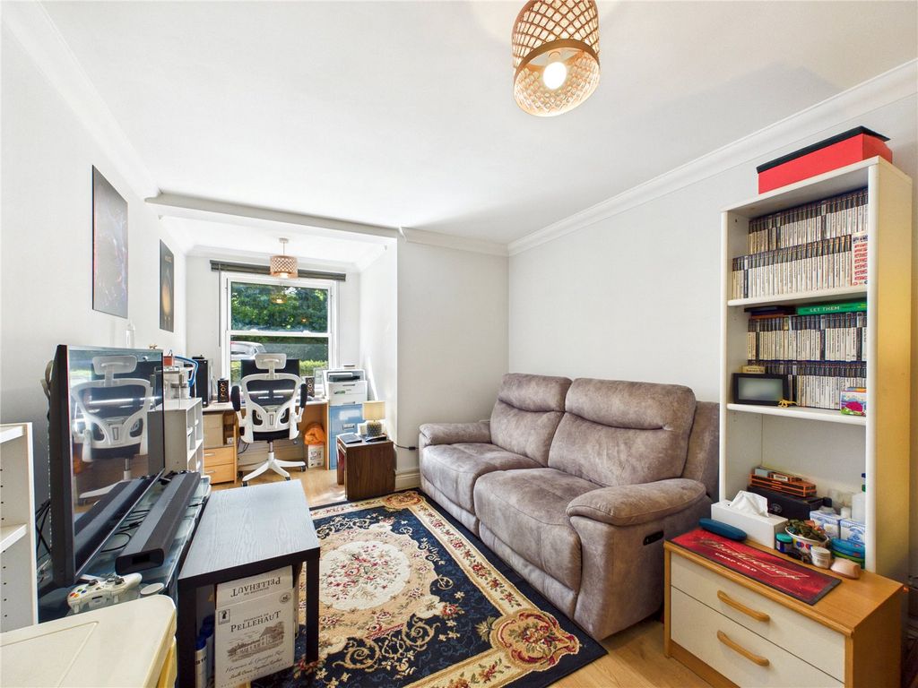Property photo 2 of 6 Picture No. 02