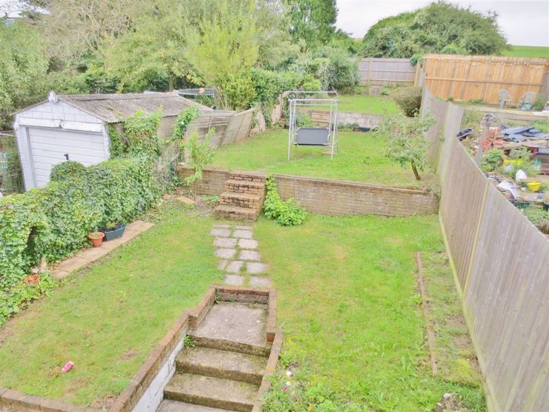 Property photo 2 of 10 Photo 20