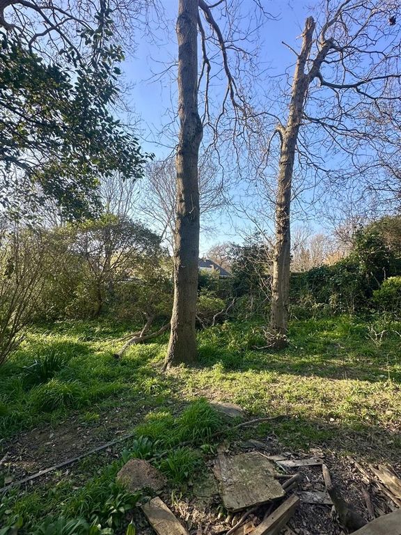 Property photo 3 of 21