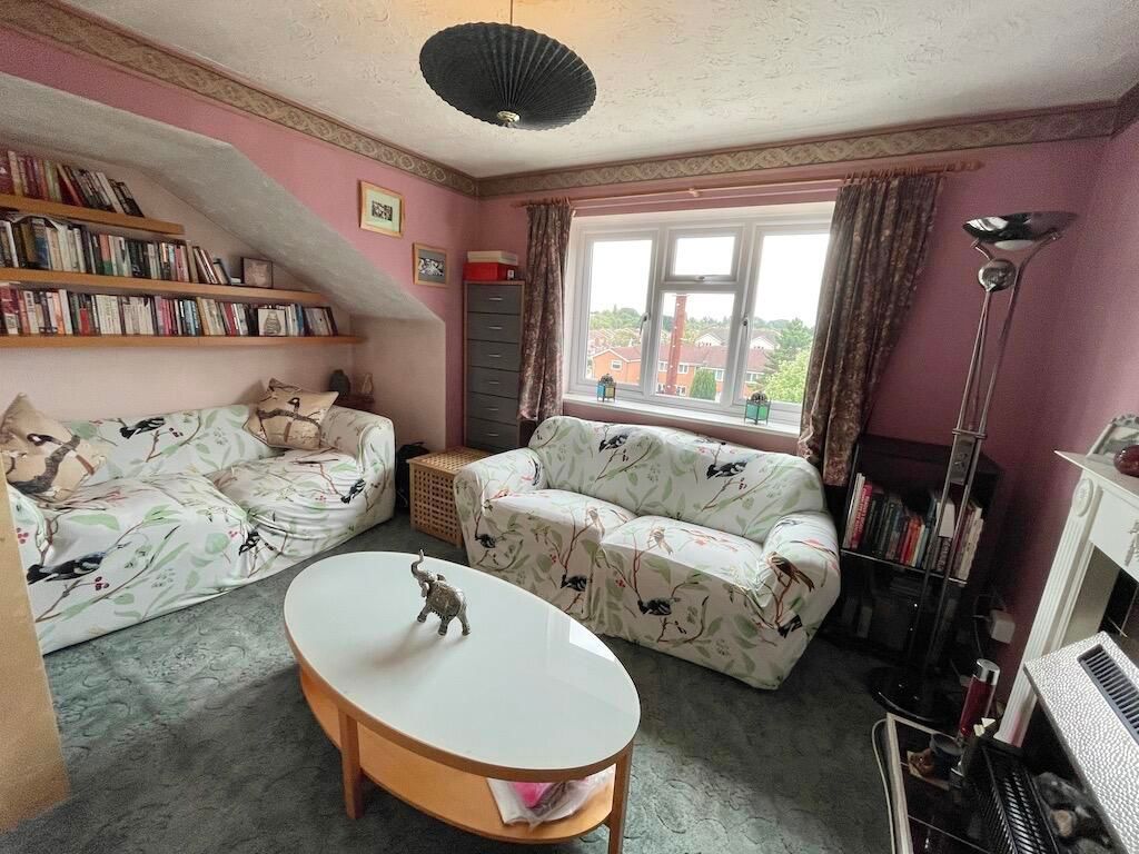 Property photo 2 of 6