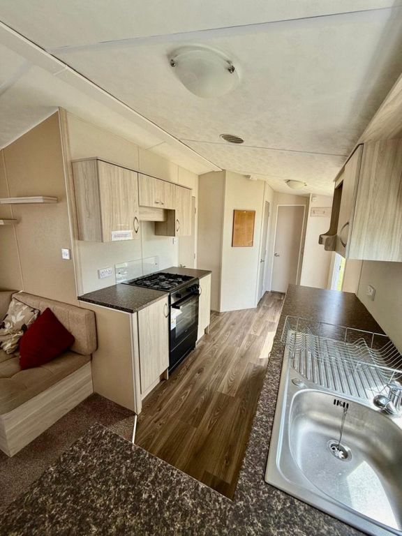 Property photo 3 of 3