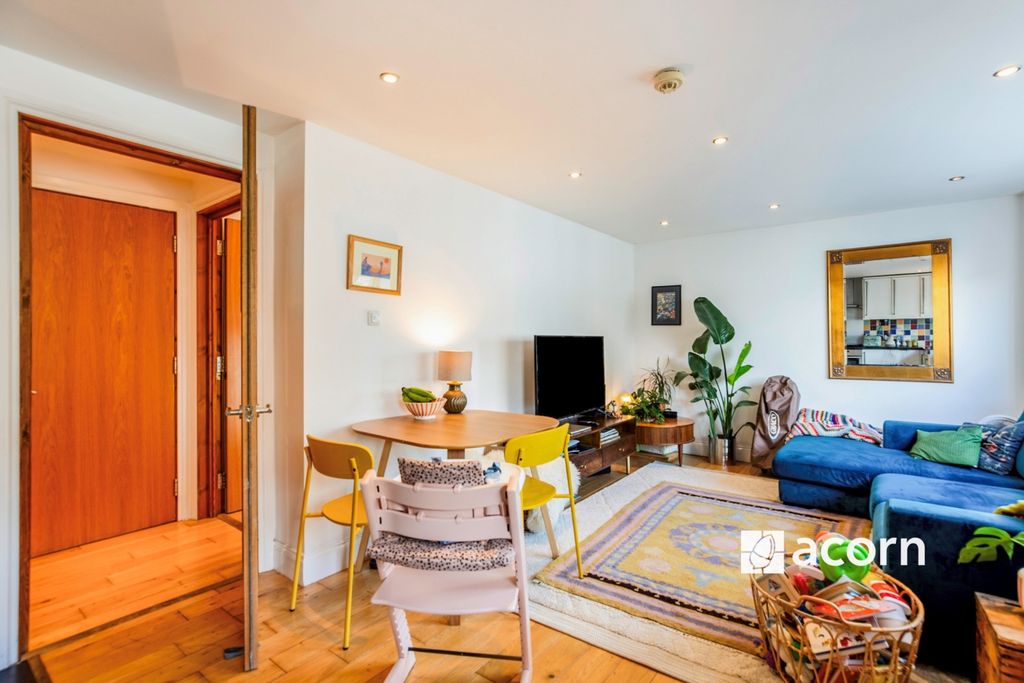 Property photo 1 of 10 E996B7F0-3413-F11...