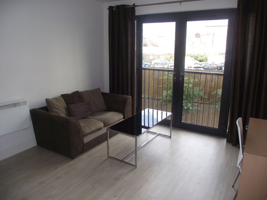 Property photo 2 of 7 Dscf0001.Jpg