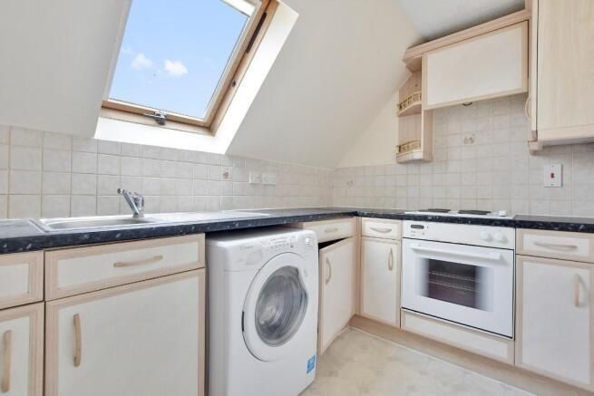 Property photo 2 of 8 Kitchen