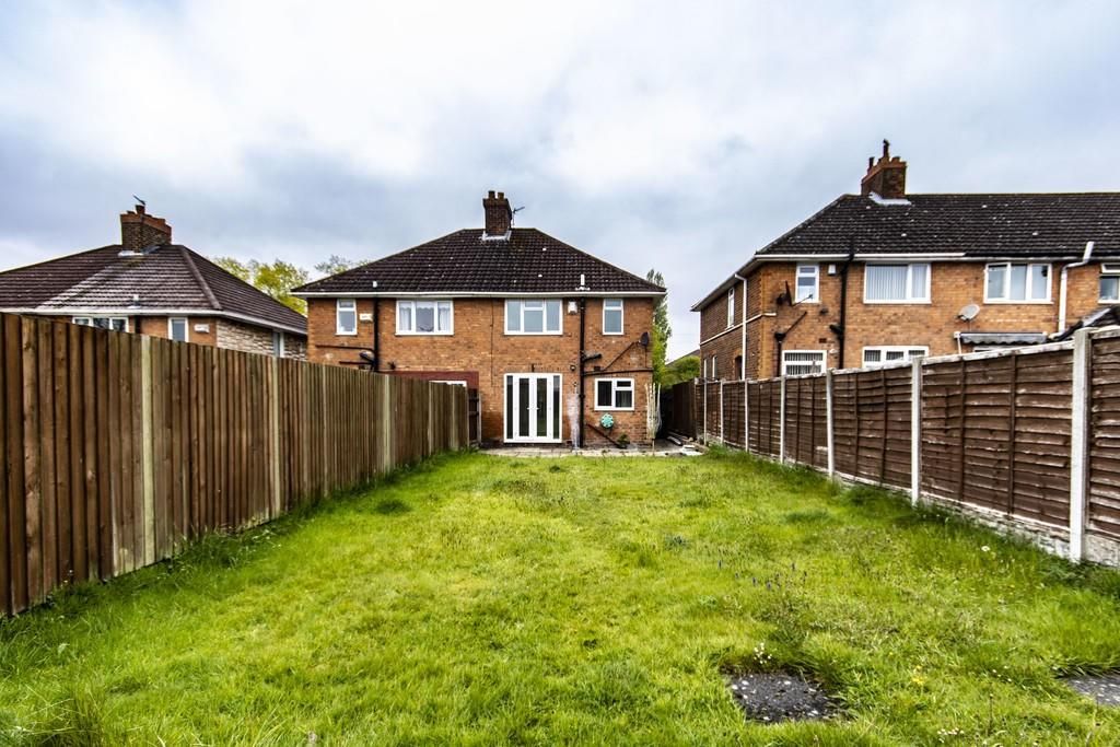 Property photo 2 of 12 8016E292-692d-4Dad-90Ca-98d566d7c143.Jpg