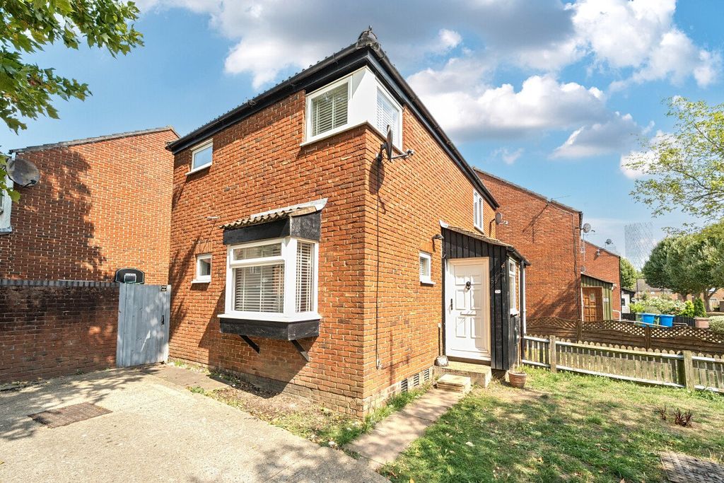 Property photo 1 of 16 Picture No. 27