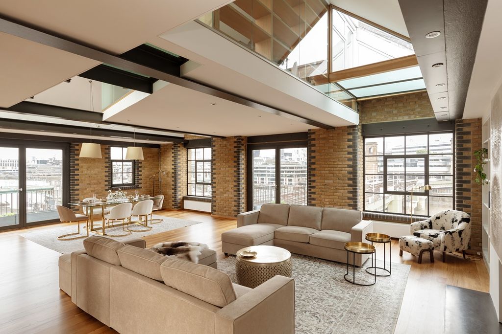 Property photo 1 of 26