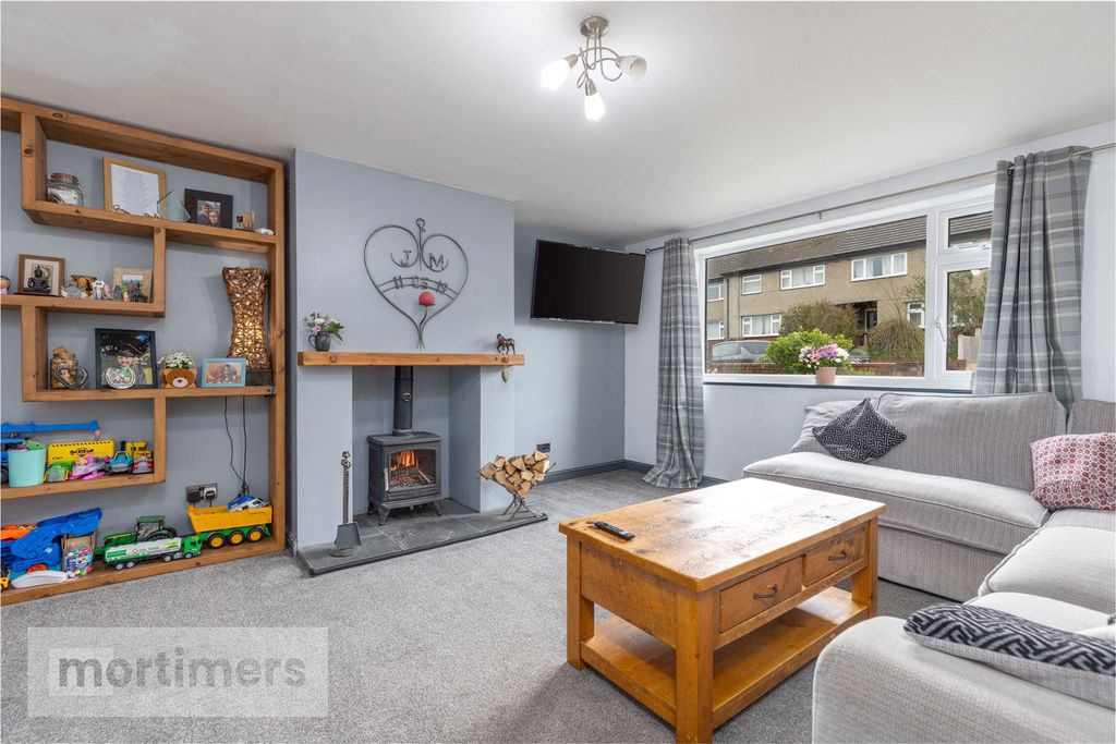 Property photo 2 of 19 Living Room