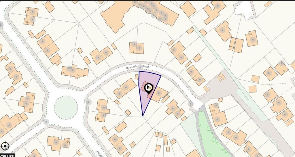 Property photo 3 of 16 Site Plan