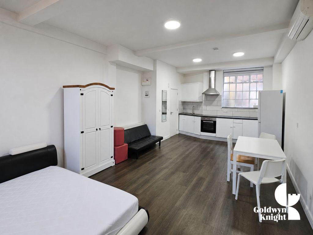 Property photo 1 of 5 Bca3E688-Caa2-43E5-A752-B3A26A7687Bd