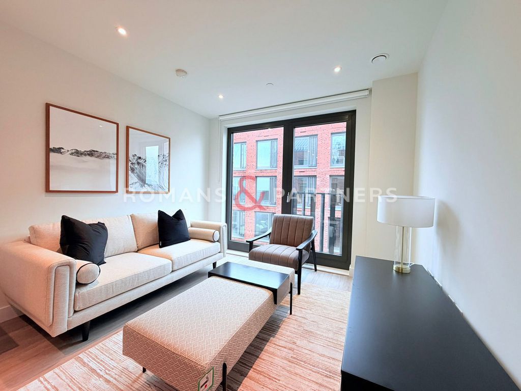 Property photo 2 of 16