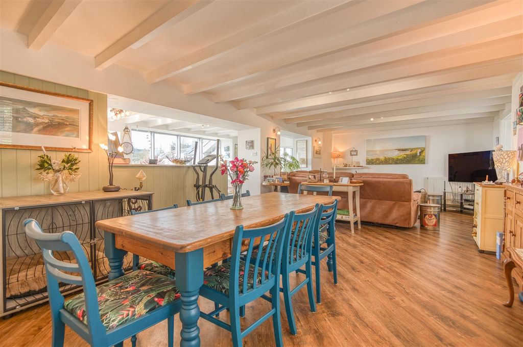 Property photo 3 of 23 _Dsc3338_Hdr.Jpg