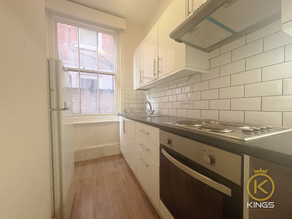 Property photo 2 of 9 13 Western Parade 25 (1)