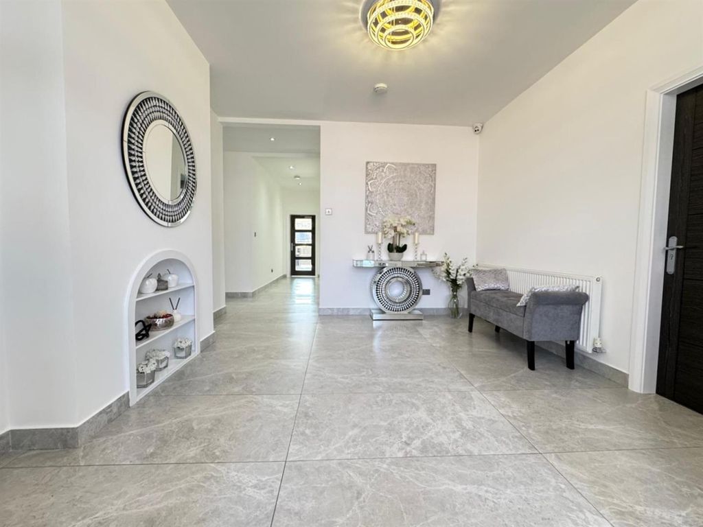 Property photo 3 of 25 03.Jpg