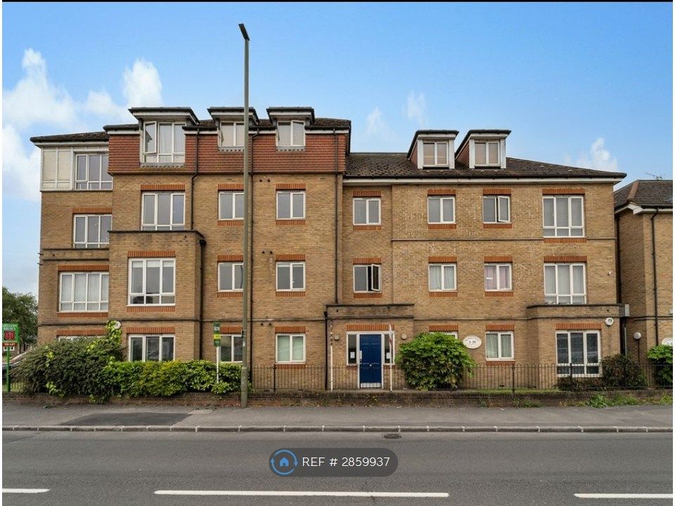 Property photo 2 of 13