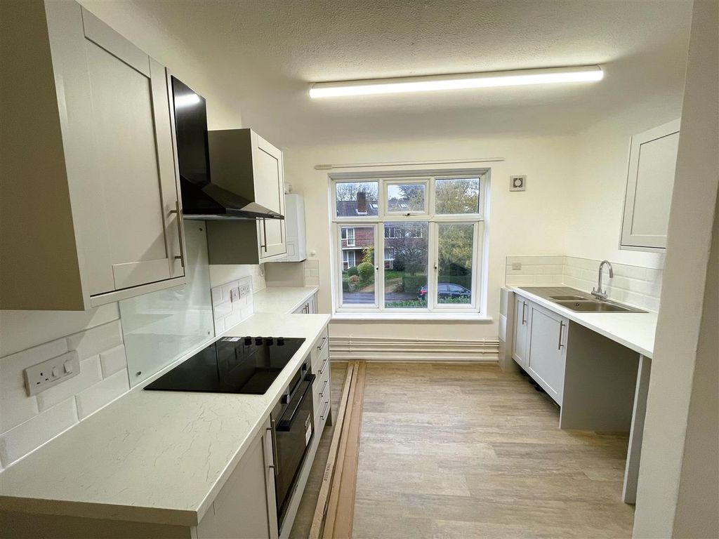 Property photo 3 of 9 Image00003.Jpeg