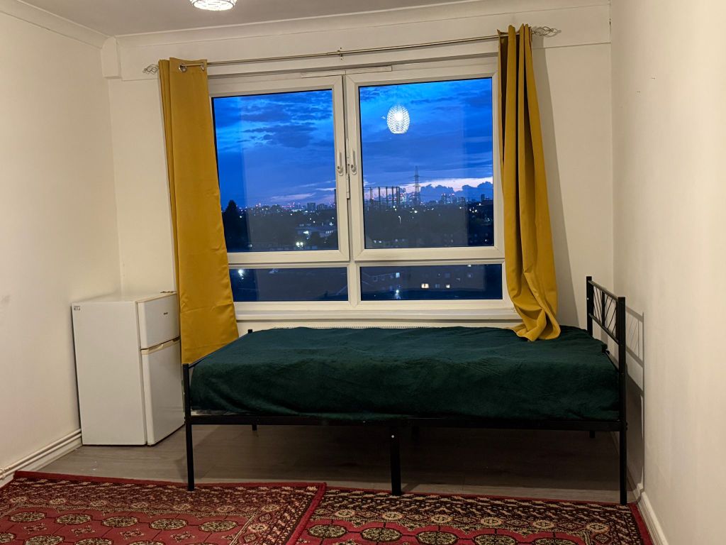 Property photo 2 of 5