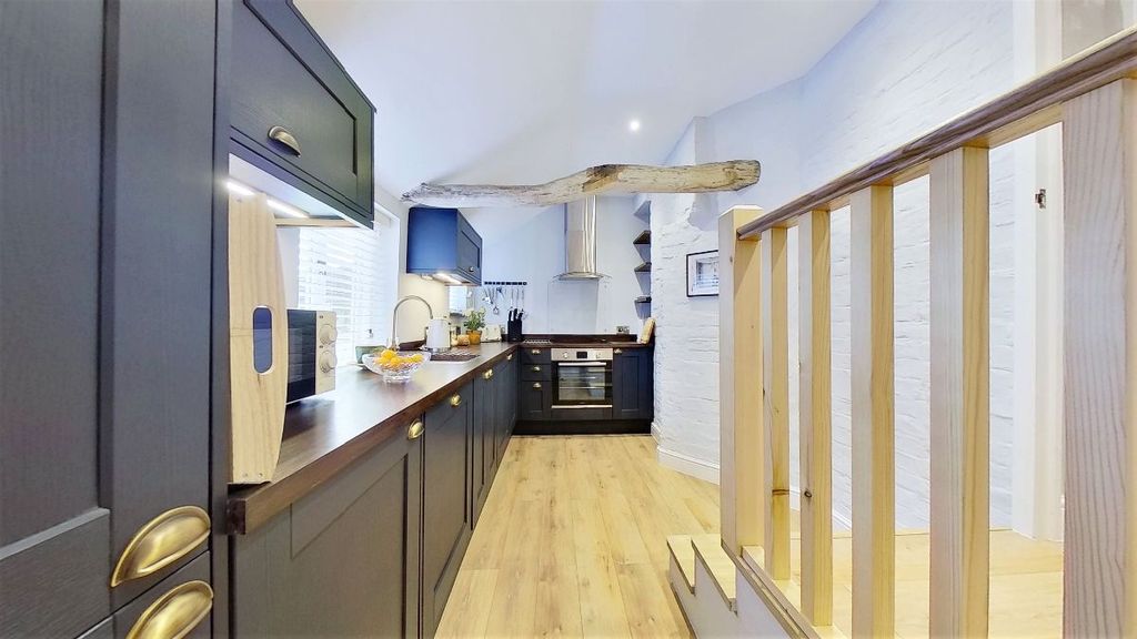 Additional image 6 of 2 bed flat to rentNew Street, Ledbury HR8