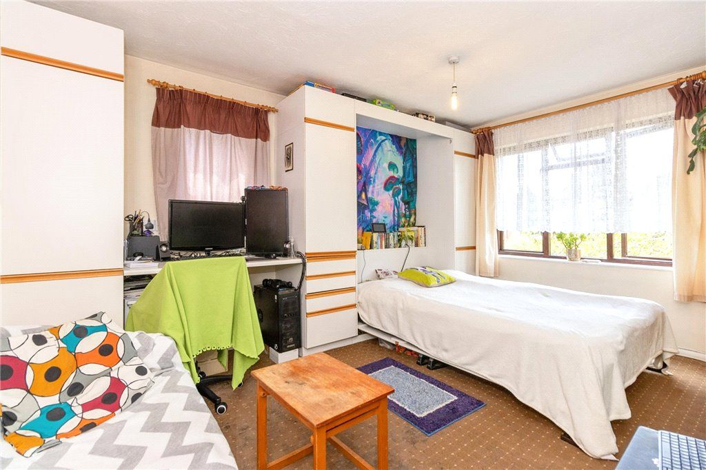 Property photo 2 of 10 Picture No. 07