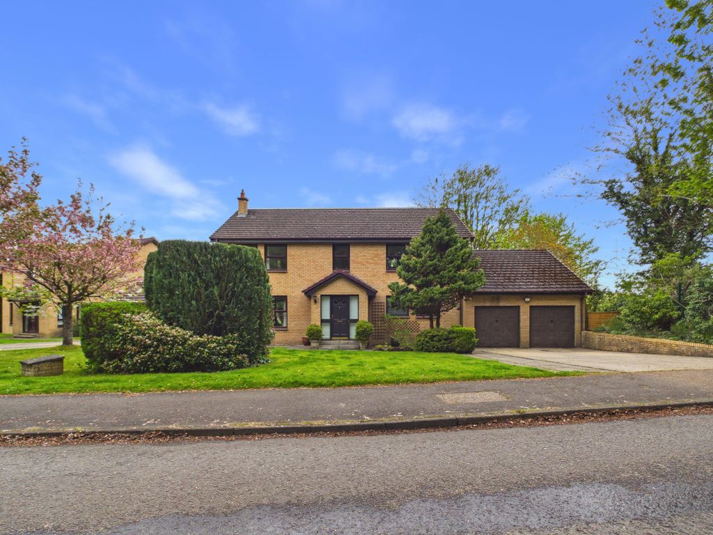 Property photo 1 of 54