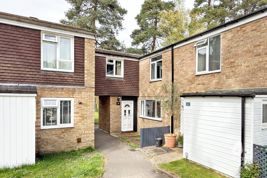 Property photo 1 of 11 4474040